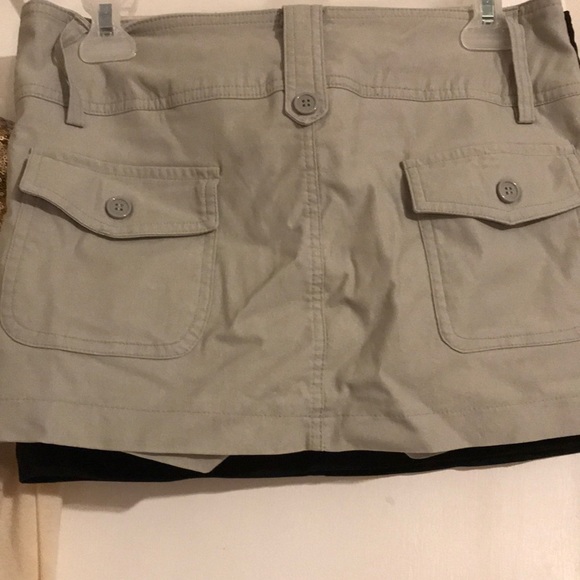 Bundle of 2!! Summer skirt/short. Black and beige. - Picture 8 of 8